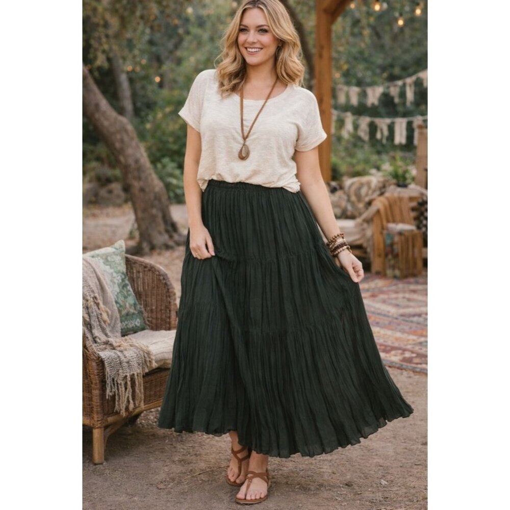 Maggie Barnes Maxi Skirt Boho Broomstick Crinkle Tiered Flowy Pull On 1X Brown